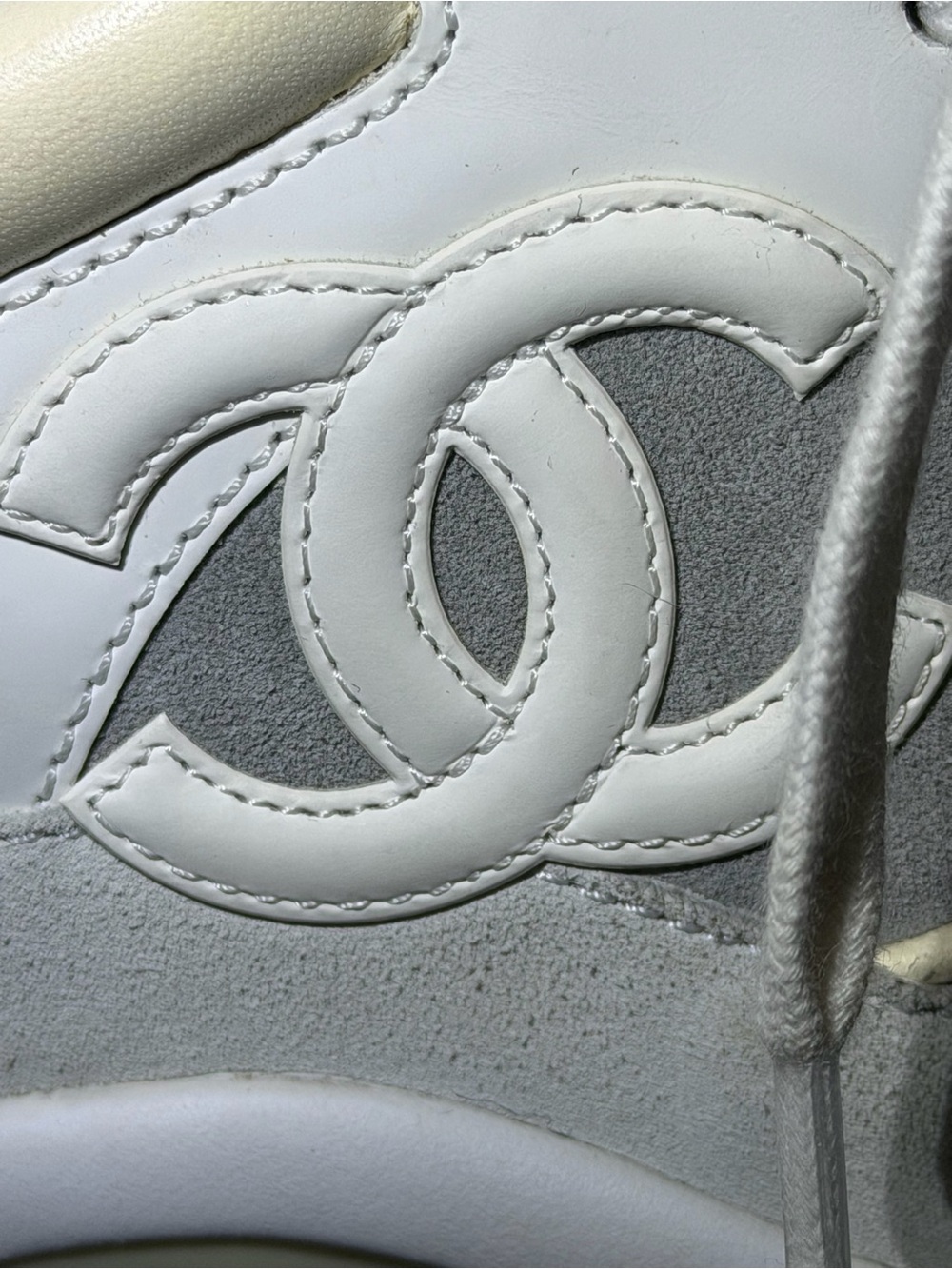 Chanel 18P Blue White Grey CC Logo High Top Trainer Sneakers Women Size US SZ 7 - Picture 8 of 13